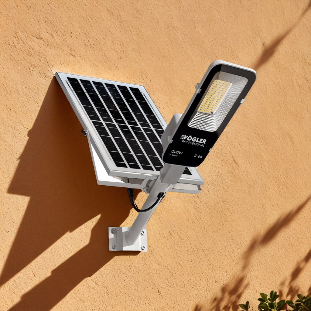 Leistungsstarke Solarlampe, Dämmerungssensor, Fernsteuerung, Vögler Professional 1200W