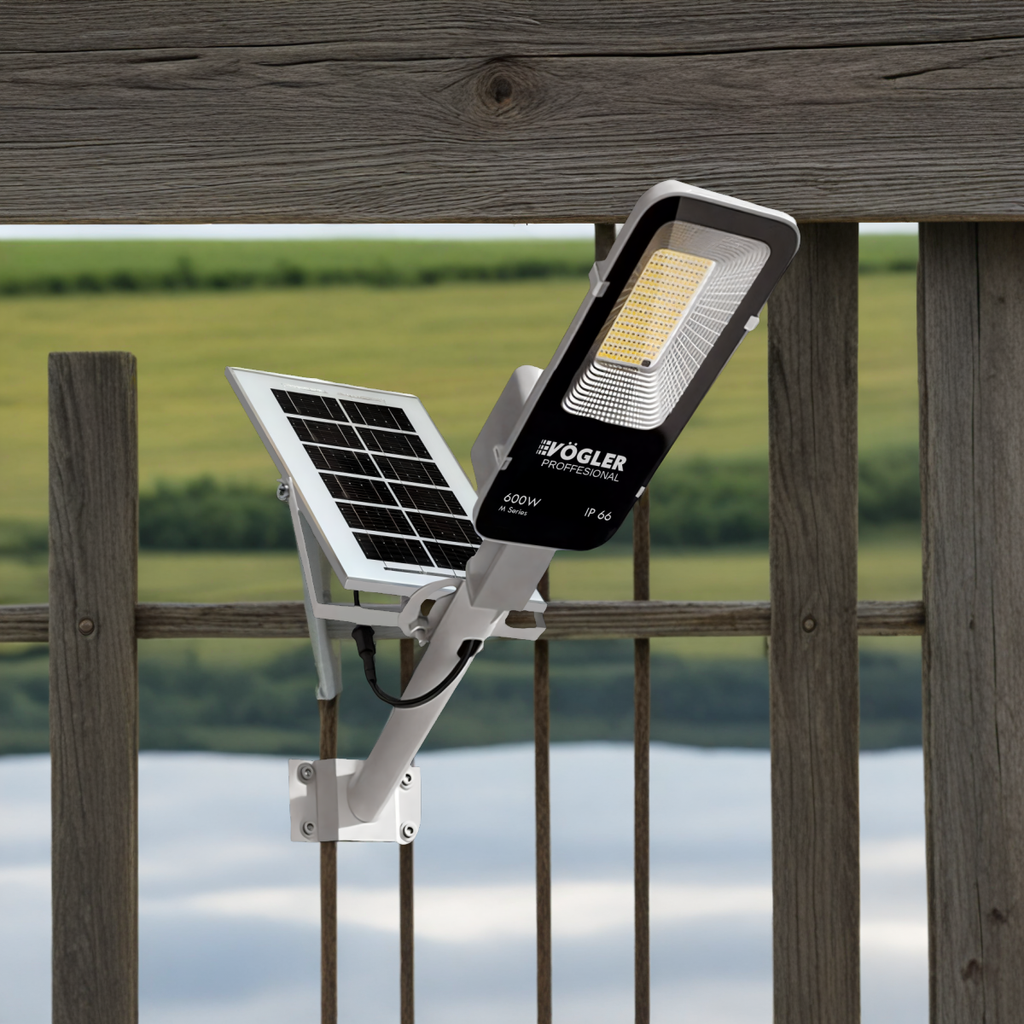Leistungsstarke Solarlampe, Dämmerungssensor, Fernsteuerung, Vögler Professional 600W